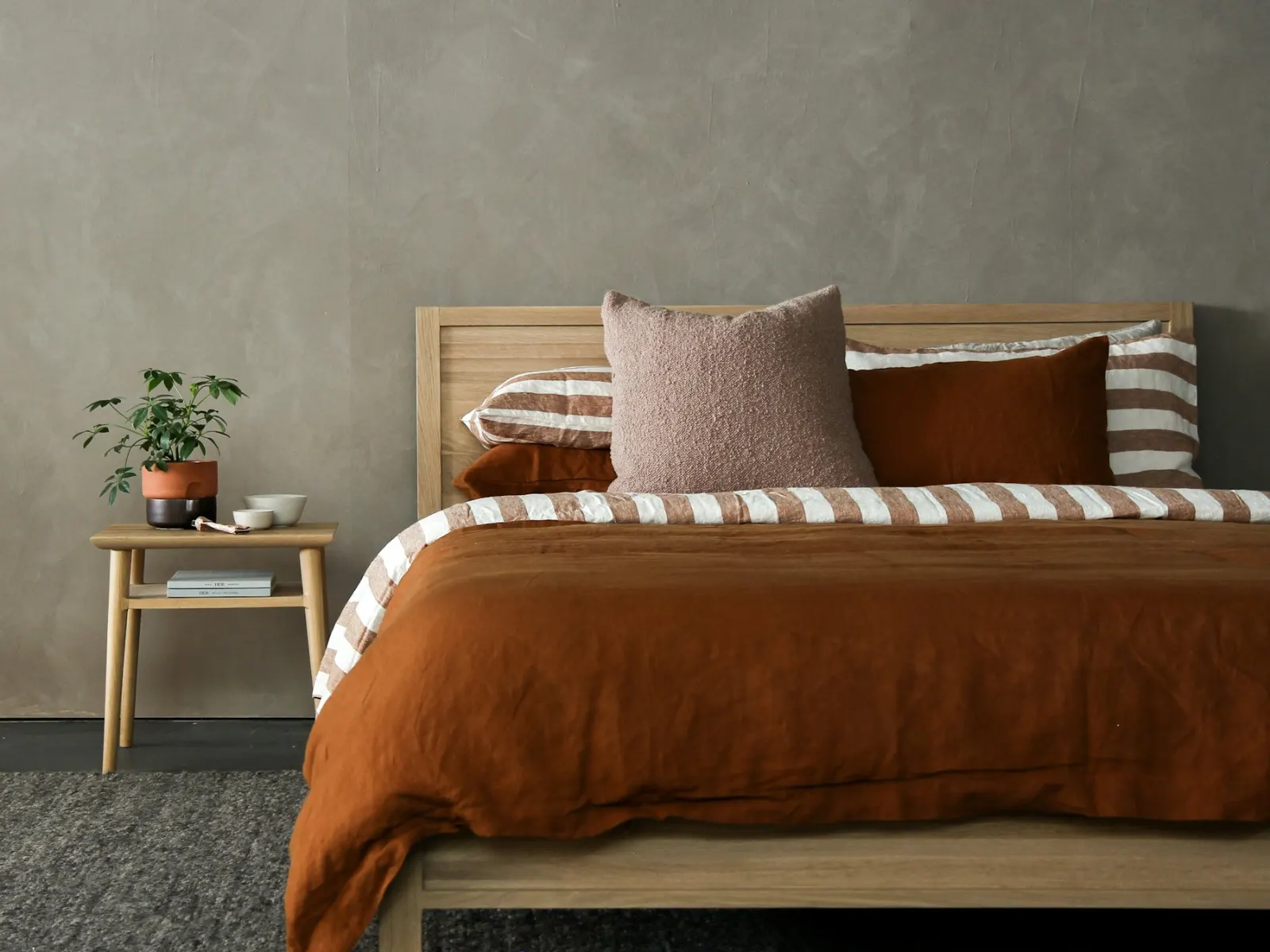 Cozenta Comforts polar fleece bedding
